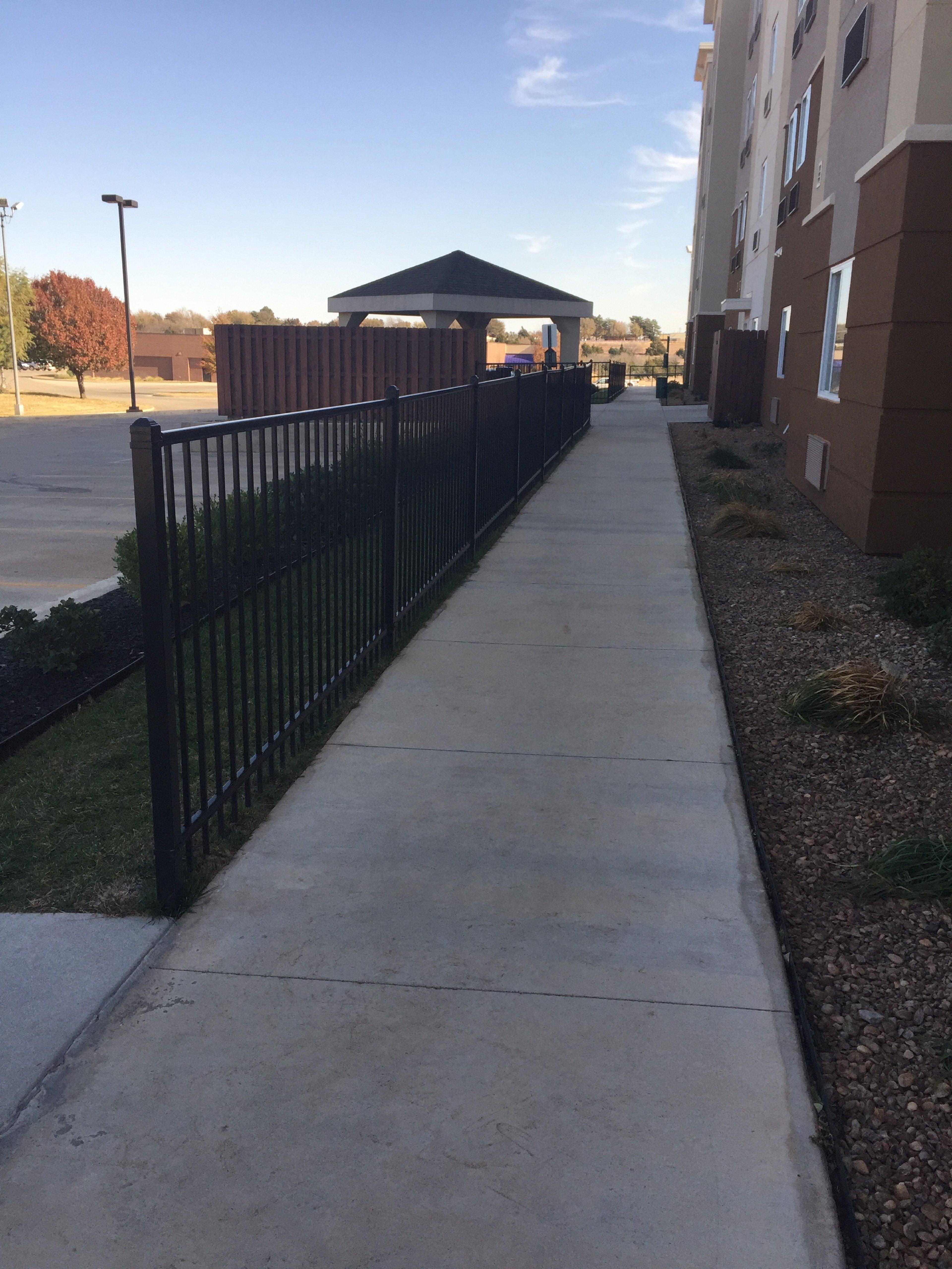 Candlewood Suites Woodward By Ihg Exterior foto