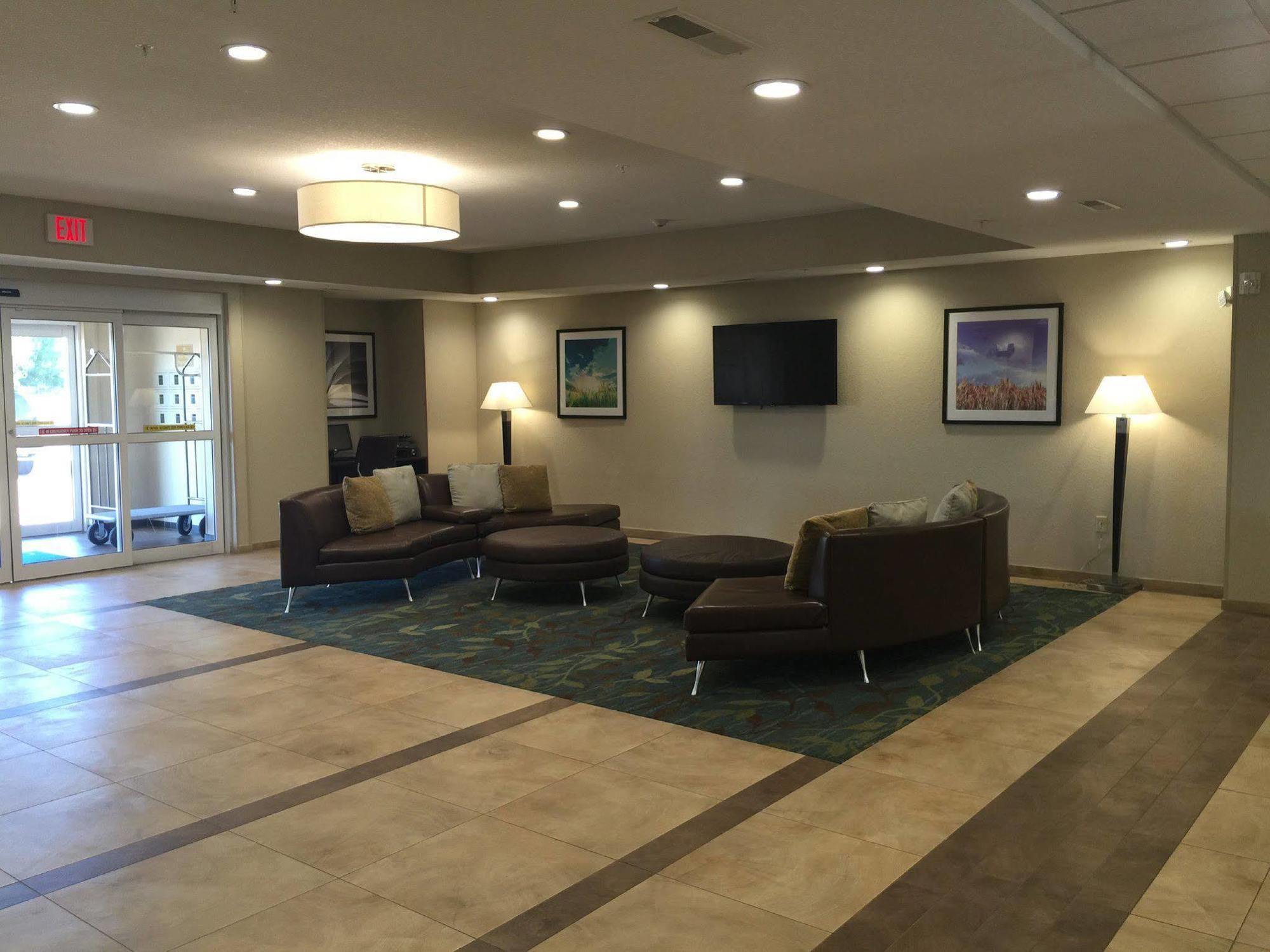 Candlewood Suites Woodward By Ihg Exterior foto